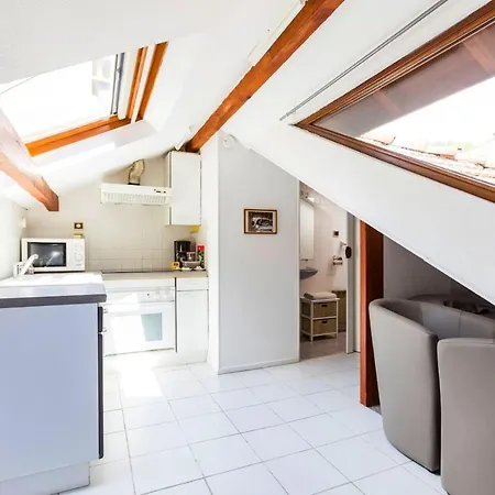 Lägenhet Studio Avec Terrasse Et Wifi A Saint Die Des Vosges *